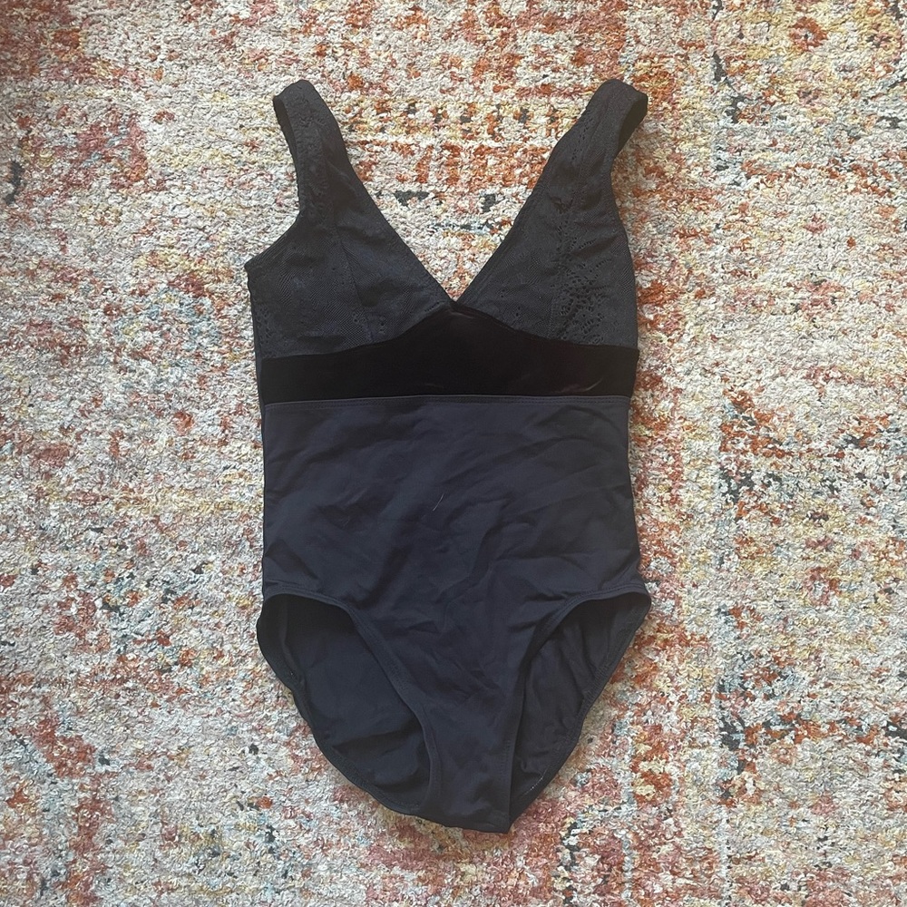 Ainsliewear